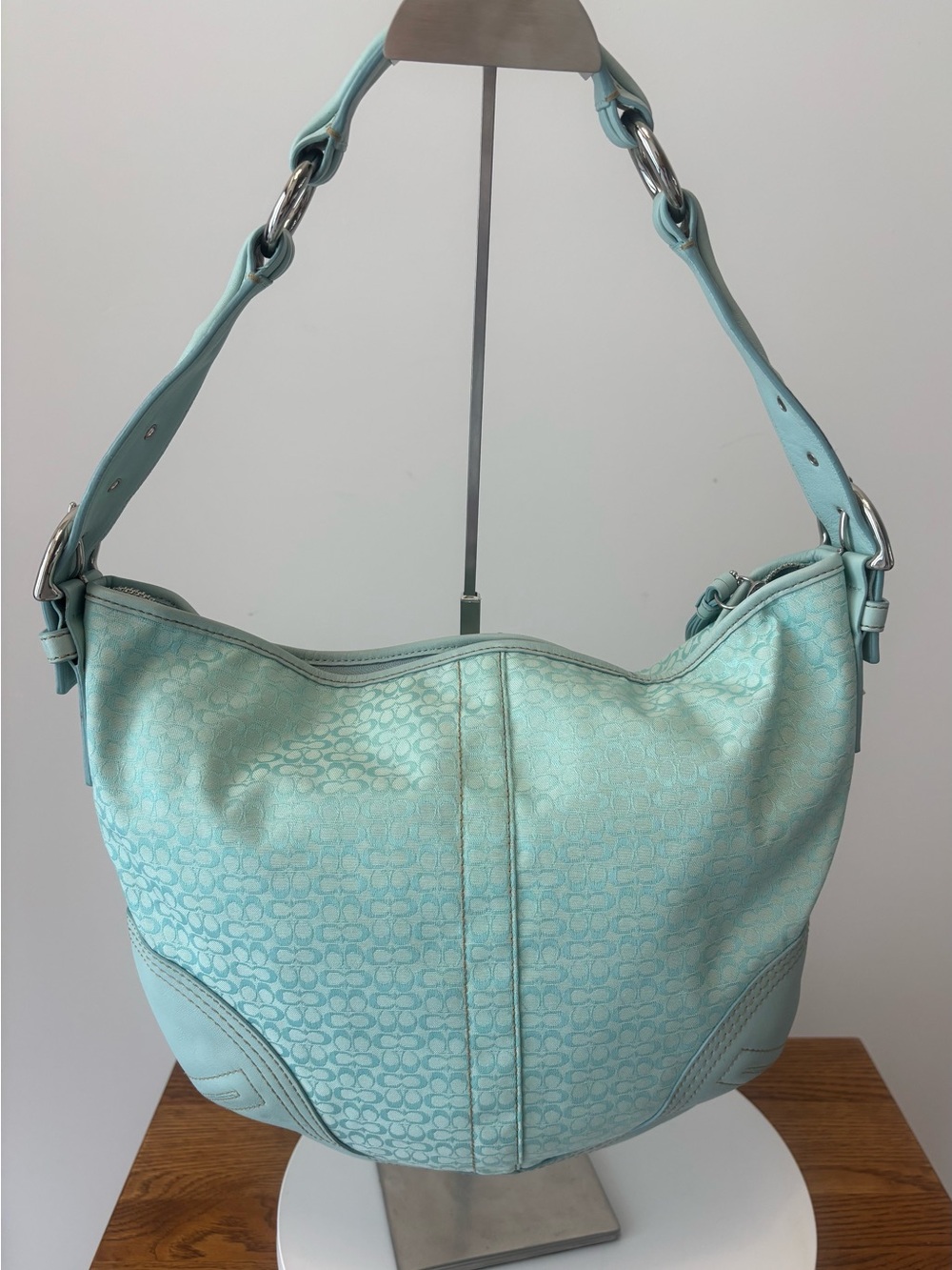 COACH VINTAGE SOHO SIGNATURE, LARGE HOBO SHOULDER BAG, CANVAS/LEATHER NIB - MIST - Picture 7 of 14